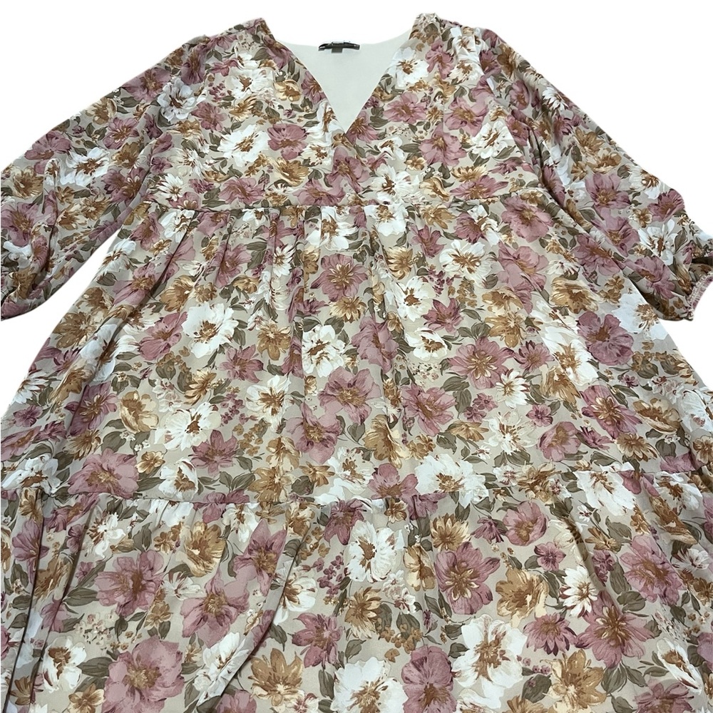 Gilli Women’s V-Neck Flowy Floral Dress